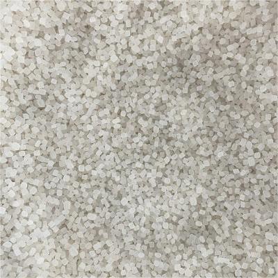 Які негативні та позитивні сторони переробленого пластику?